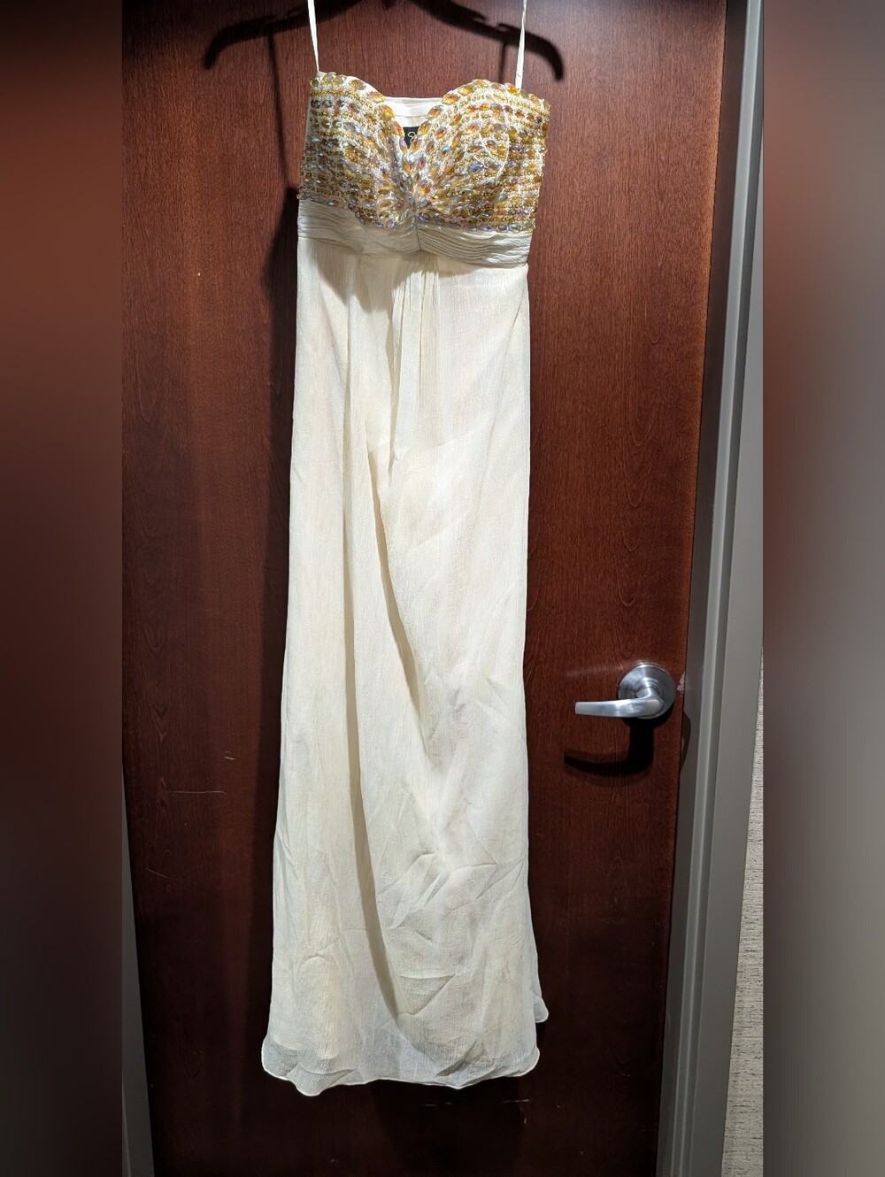 Jolene Prom 14117 Size 4 Prom Dress